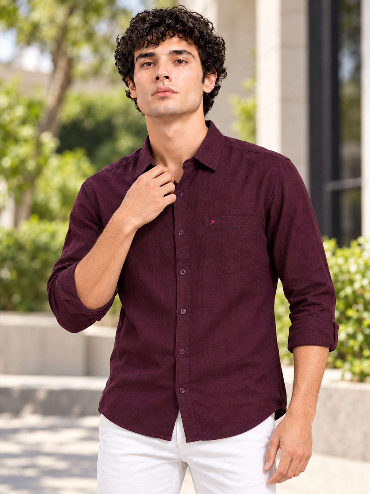 Men's Wine Linen Textured Slim Fit Solid Casual Shirt