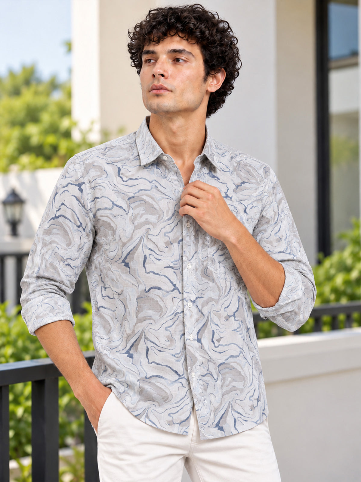 Men Grey Slim Fit Abstract printed Casual Shirt