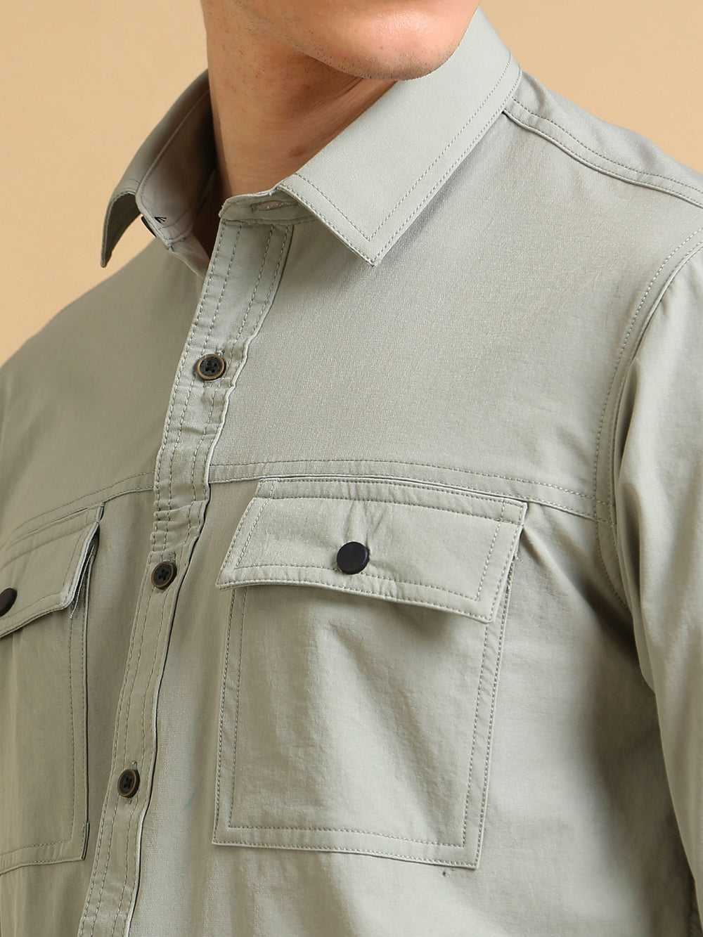 Men Lt.Grey Slim Fit Solid Full Sleeve Lycra Casual Shirt