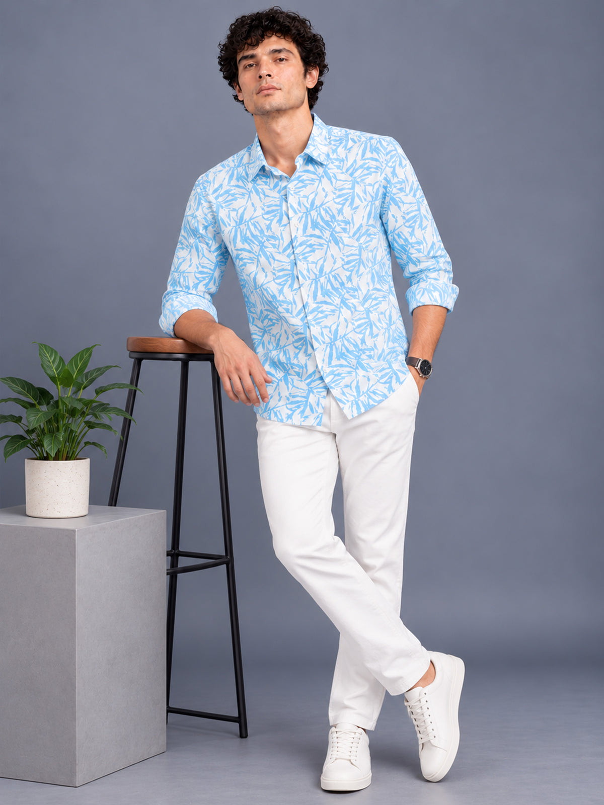 Men Blue Slim Fit Cotton Lycra Brushstroke Printed Casual Shirt