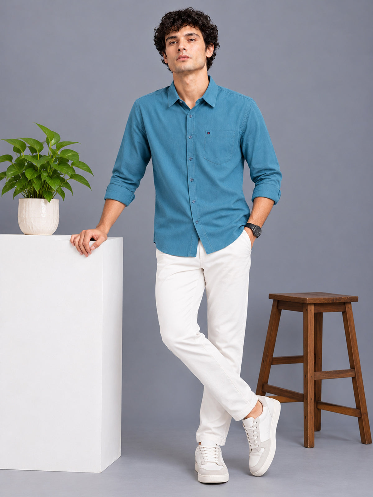 Men's Blue Linen Textured Slim Fit Solid Casual Shirt