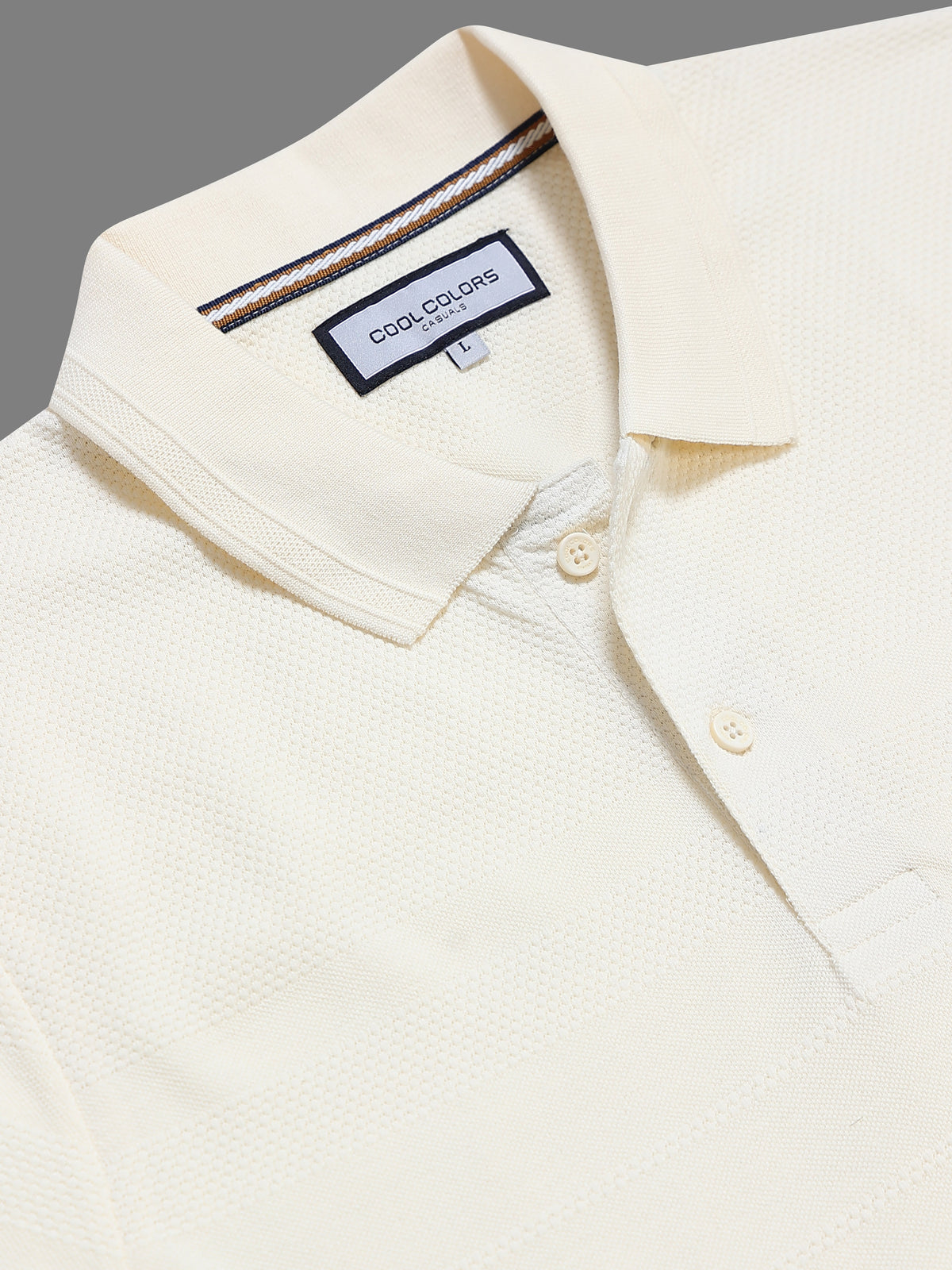Men’s Off White Textured Knit Solid Casual Polo Tshirt