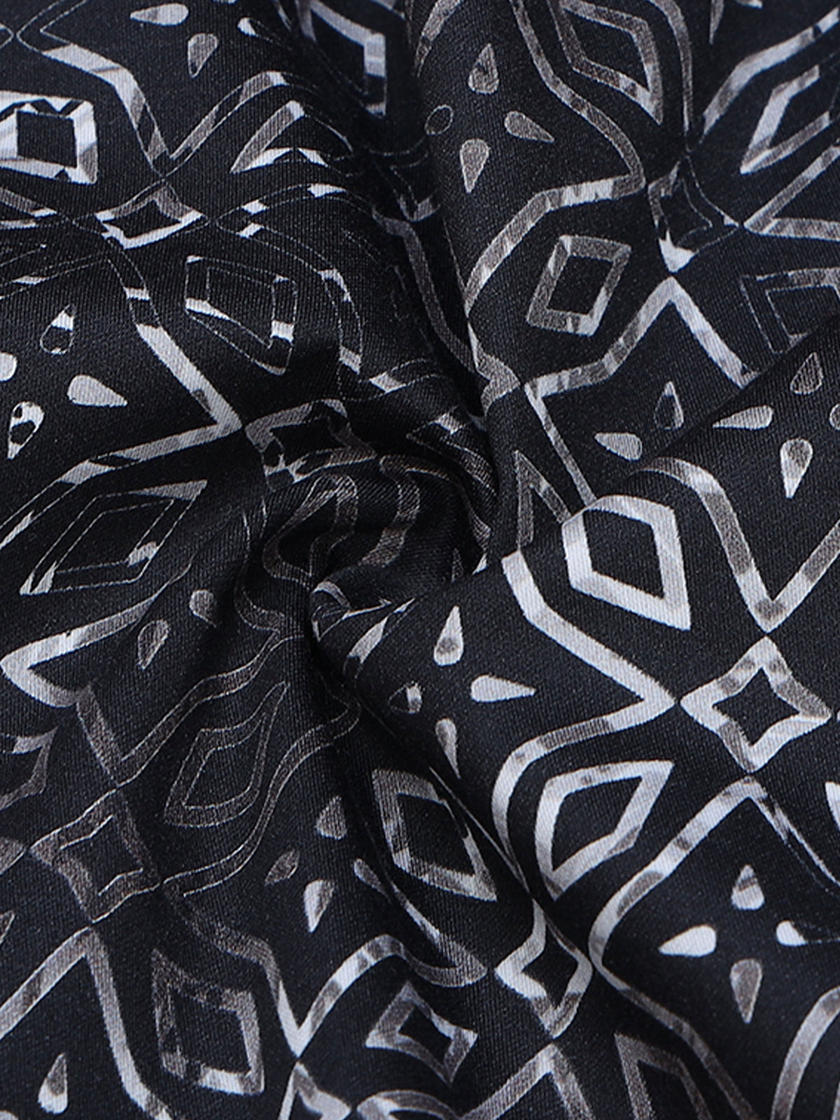 Men Black Slim Fit Geometric Printed Casual Shirt