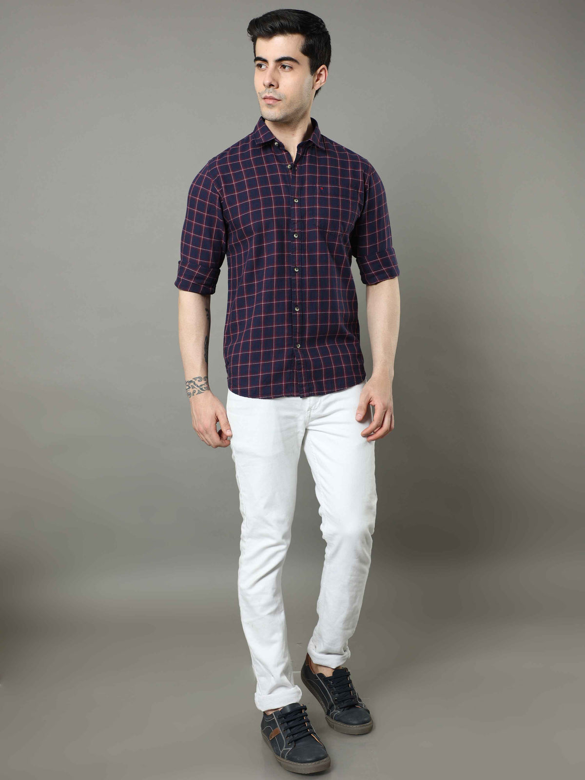 Men's Navy Red Slim Fit Checks Full Sleeves Casual Shirts
