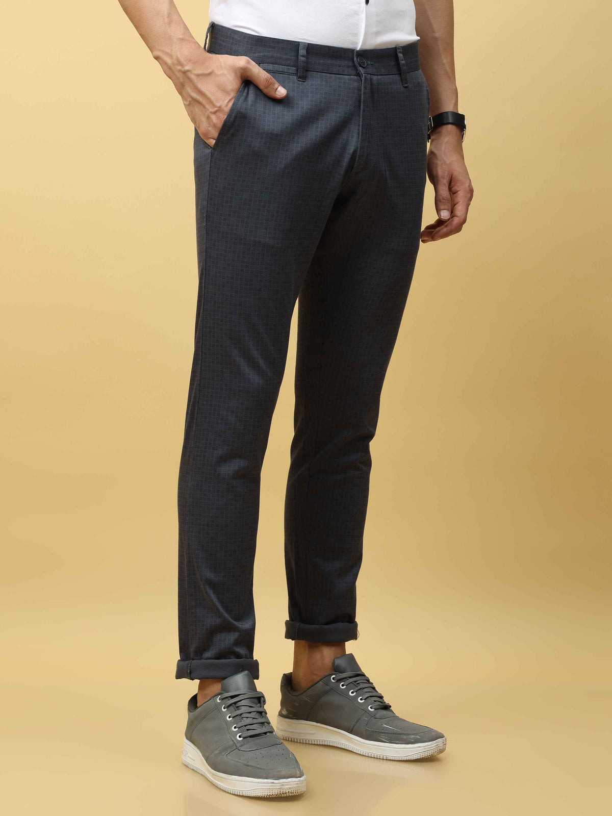 Men's Blue Narrow Fit Dobby Printed Casual Trouser