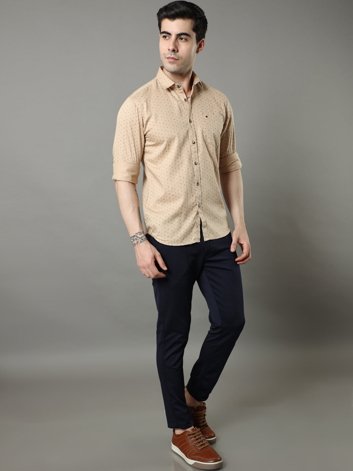 Men's Beige Slim Fit Printed Full Sleeves Casual Shirts