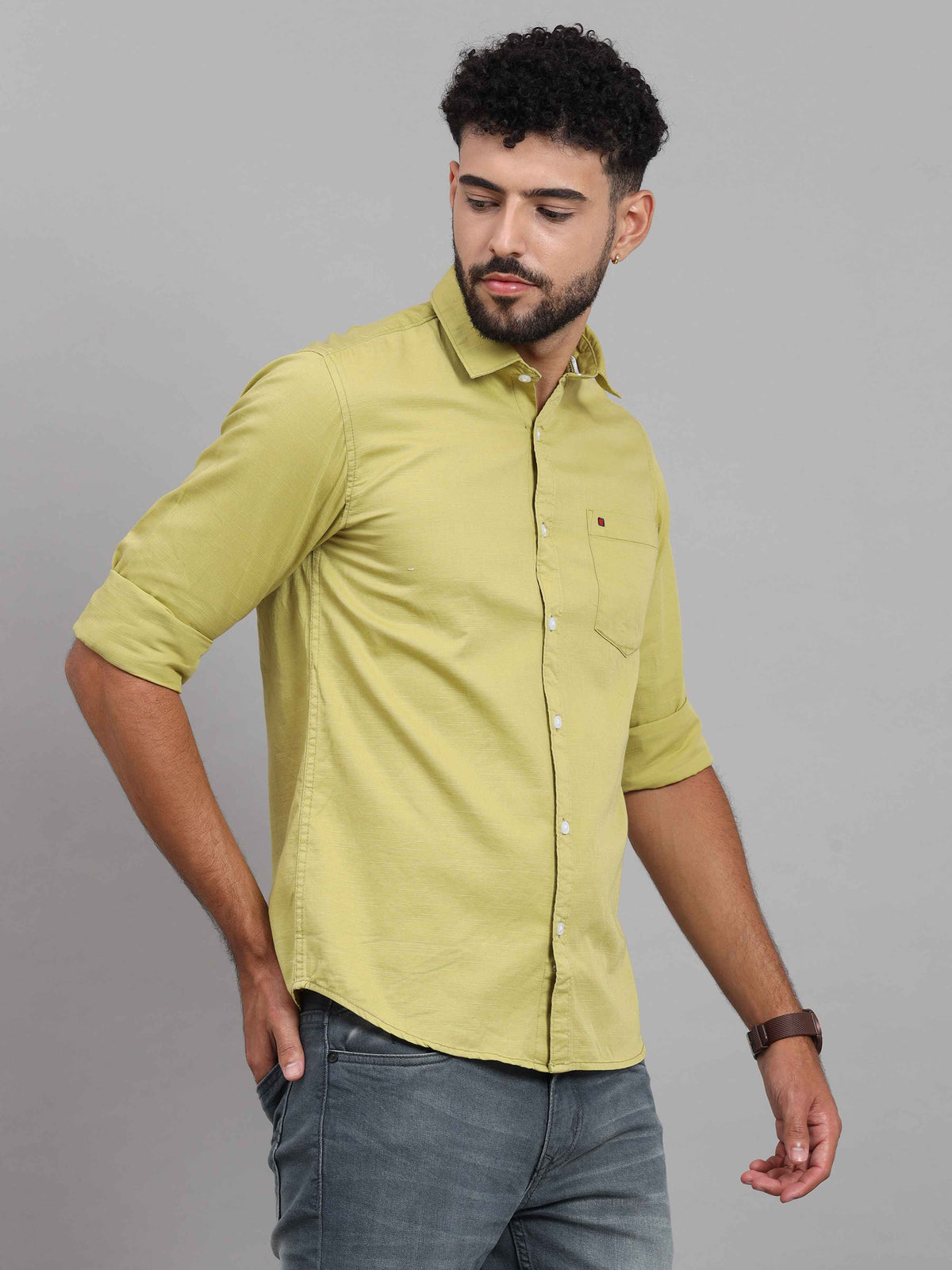 Men's Chartreuse Green Slim Fit Solid Full Sleeves Casual Shirts