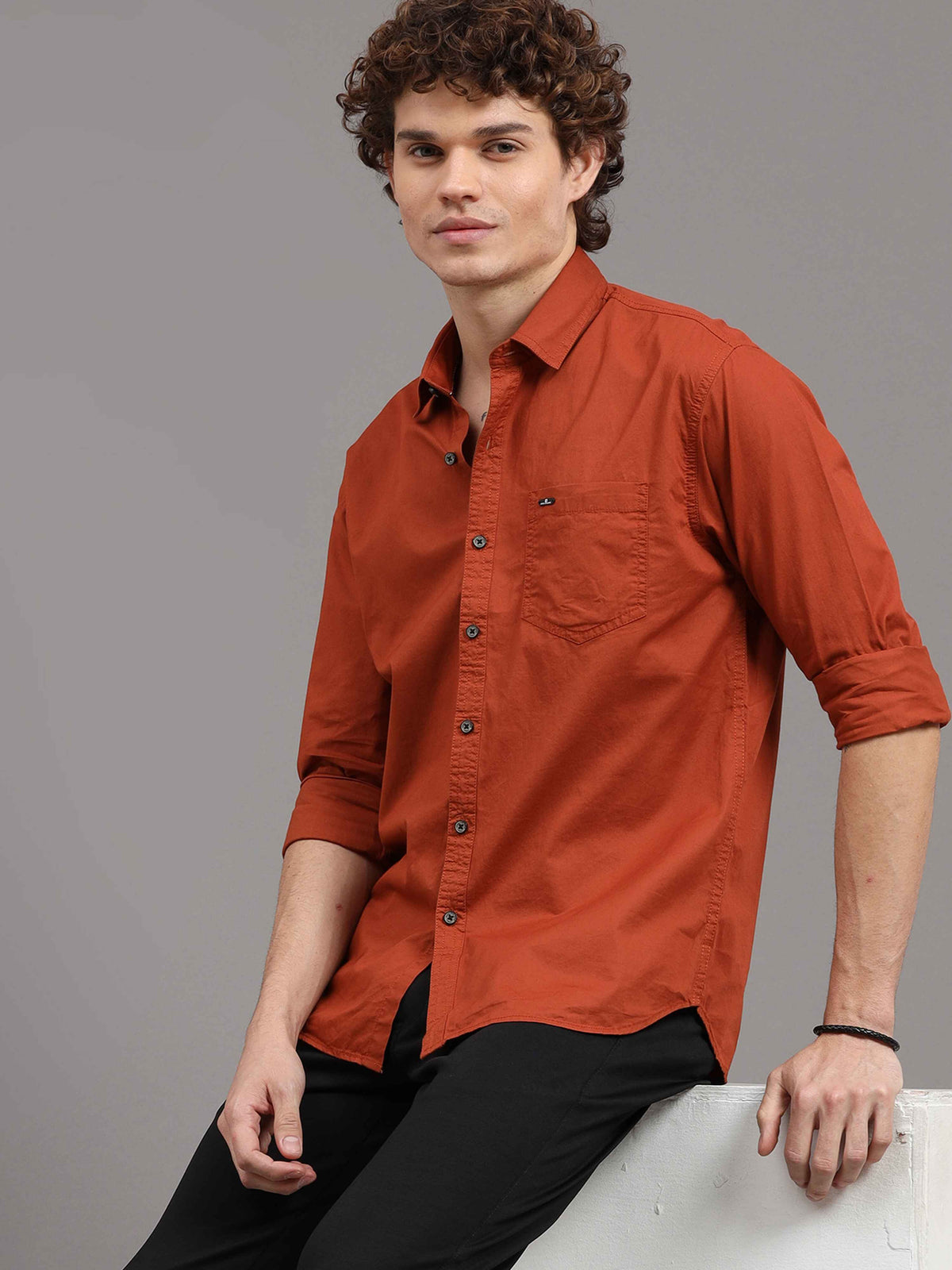 Men's Orange Slim Fit Solid Full Sleeves Casual Shirts