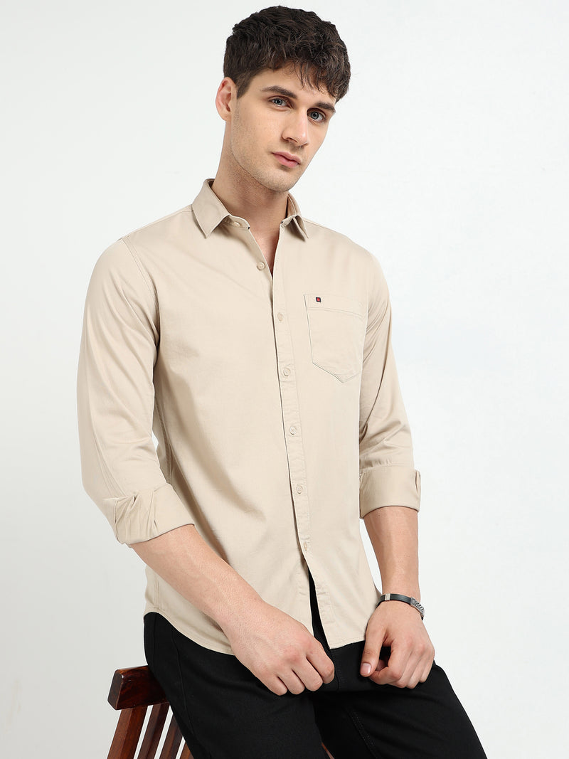Beige Solid Slim Fit Casual Shirts