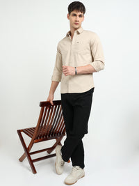 Beige Solid Slim Fit Casual Shirts