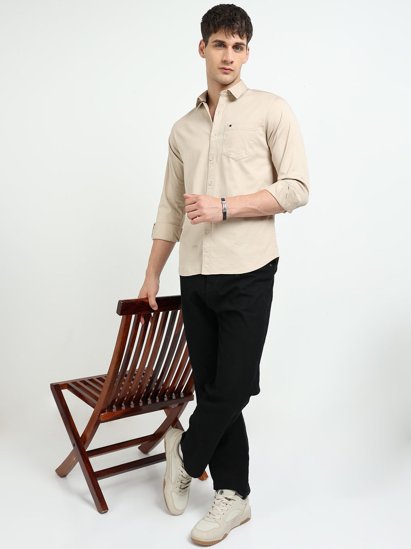 Beige Solid Slim Fit Casual Shirts