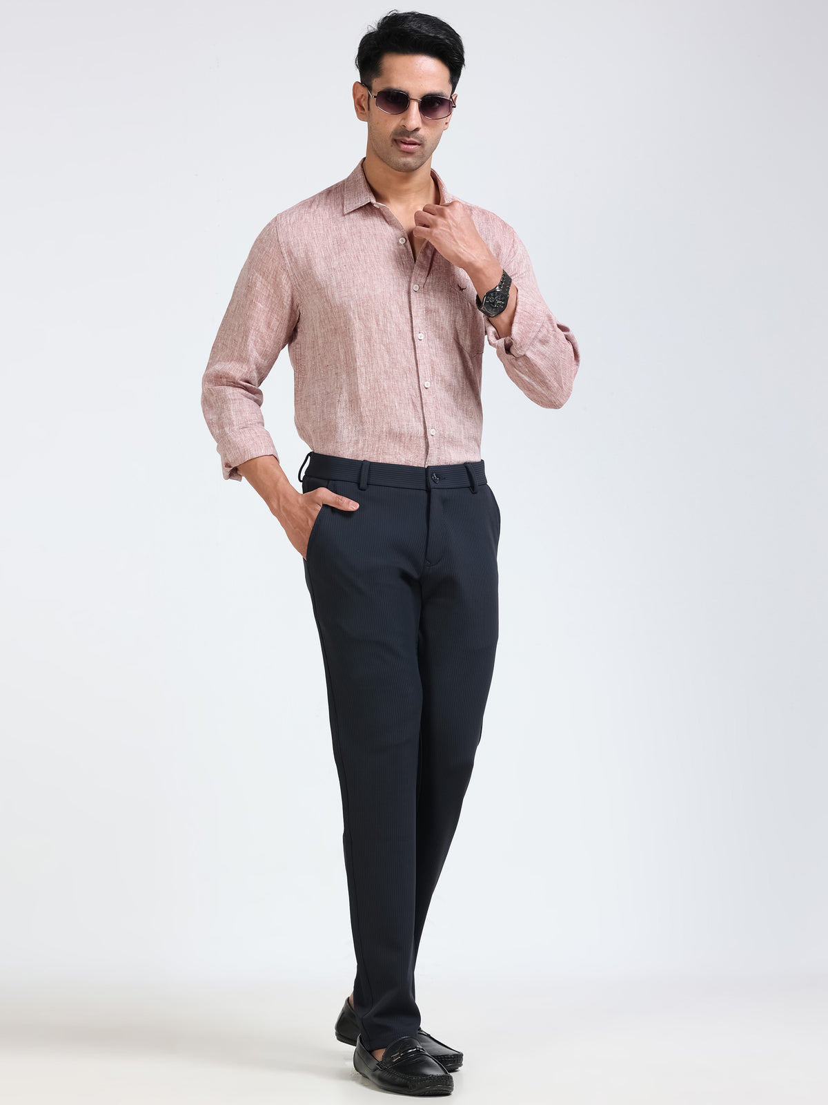 Men's Navy Narrow Fit Solid 4-Way Lycra Trousers with Textured finish