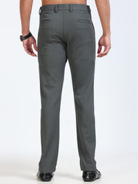 Men's Olive Narrow Fit Solid 4-Way Lycra Trousers with Textured finish