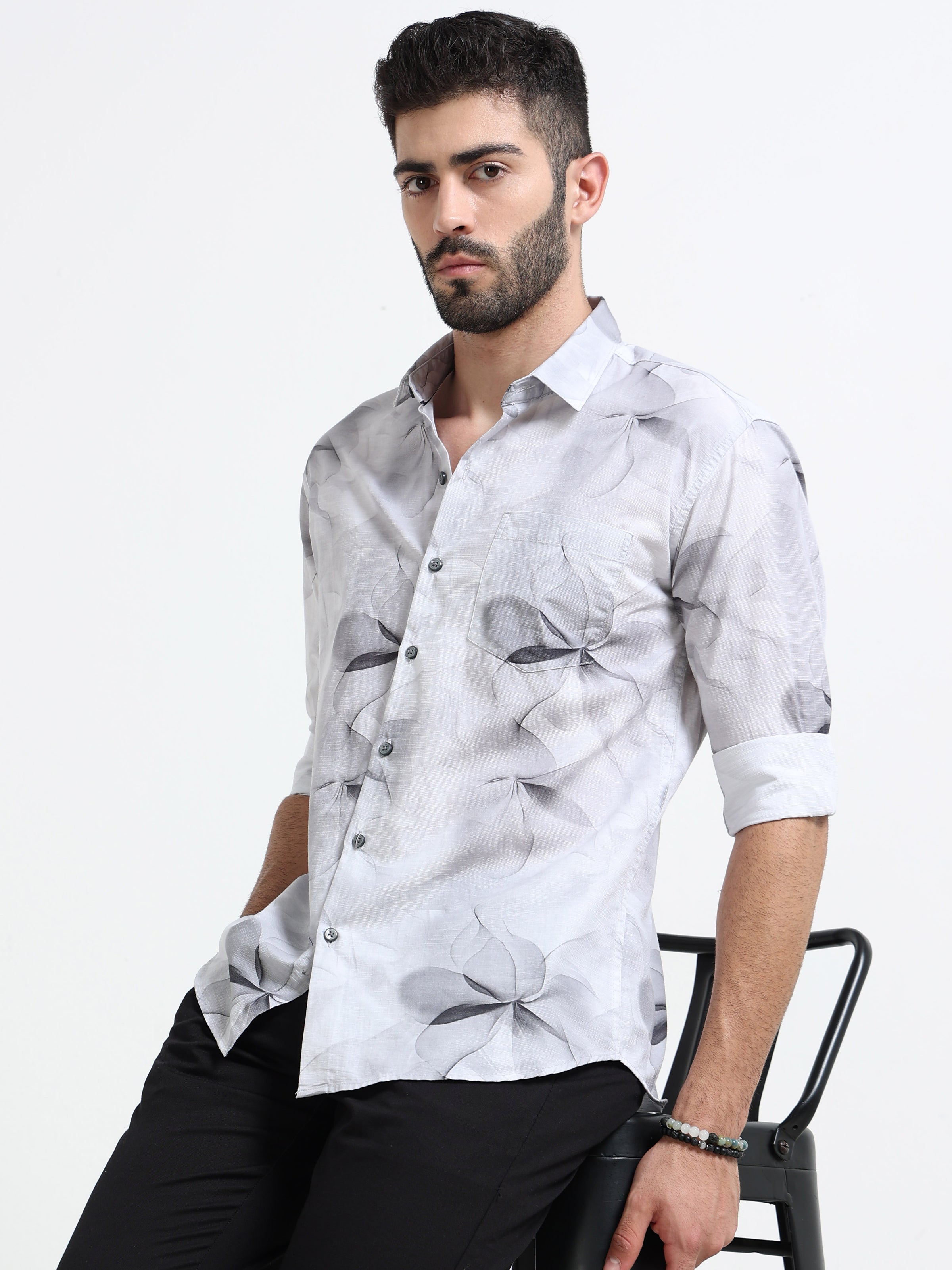 White Abstract floral print Slim Fit Cotton Casual Shirts