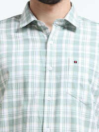 Light Green Checked Slim Fit Casual Shirts