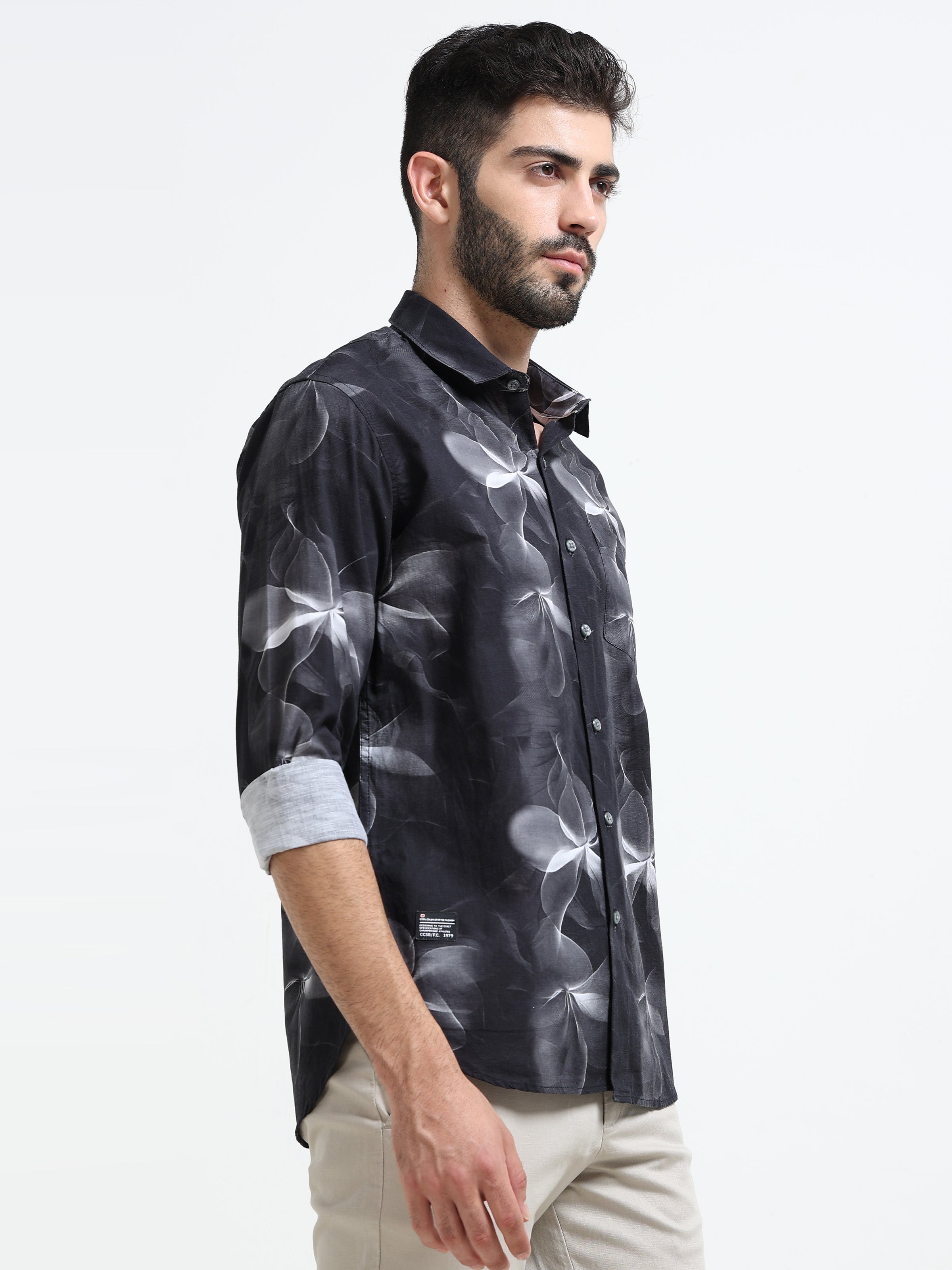 Black Abstract floral print Slim Fit Cotton Casual Shirts