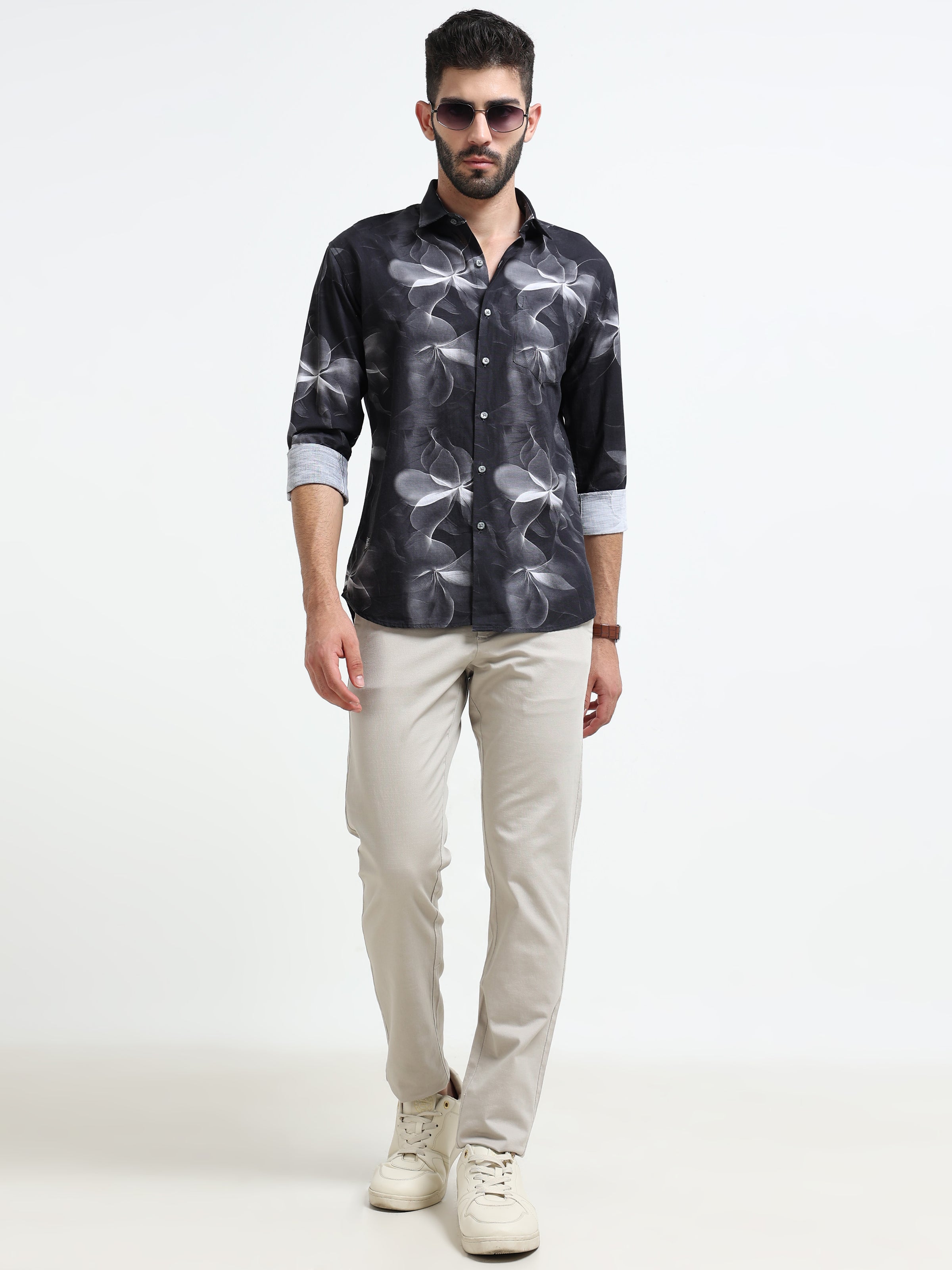 Black Abstract floral print Slim Fit Cotton Casual Shirts