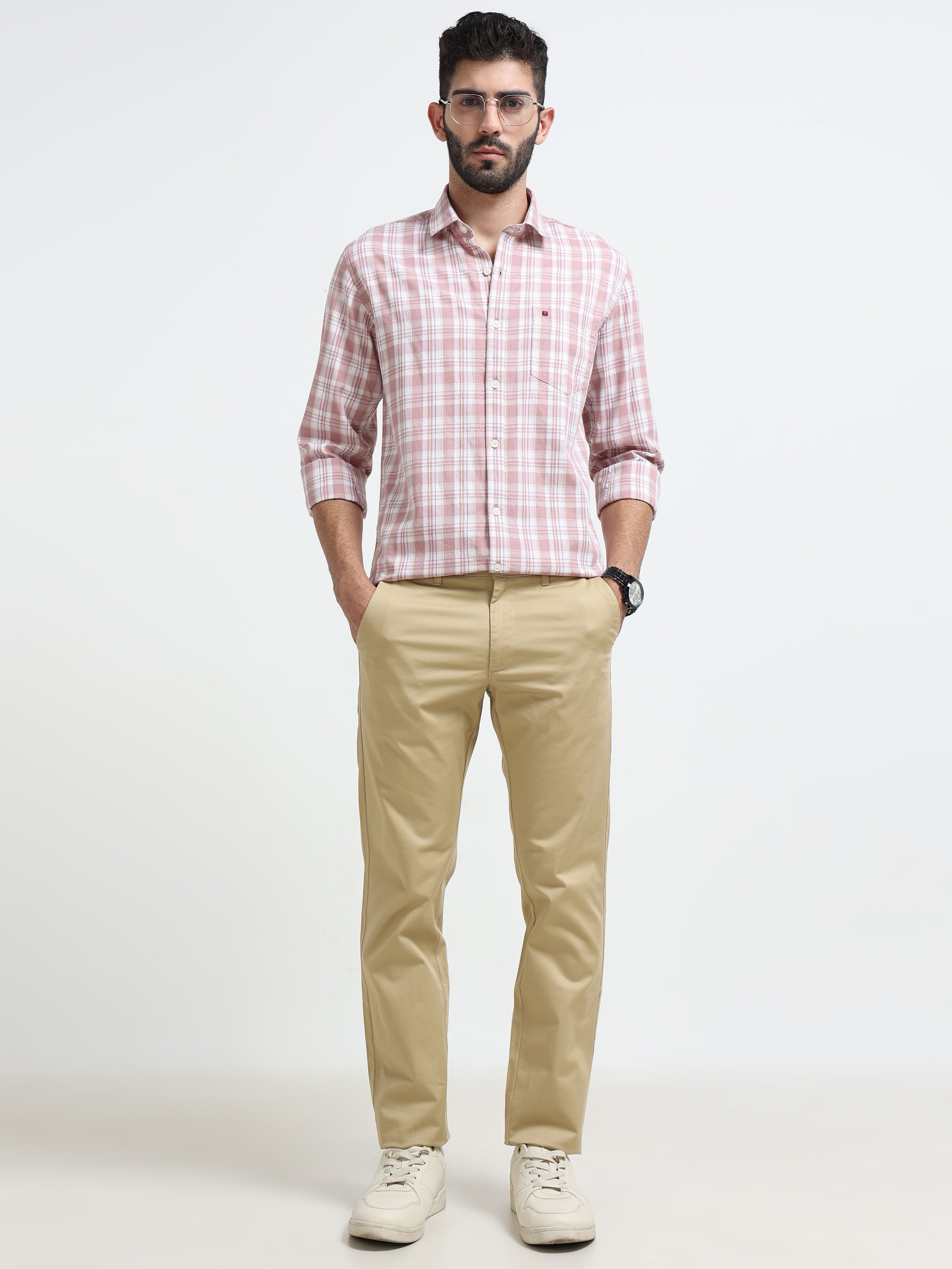Light Pink Checked Slim Fit Casual Shirts