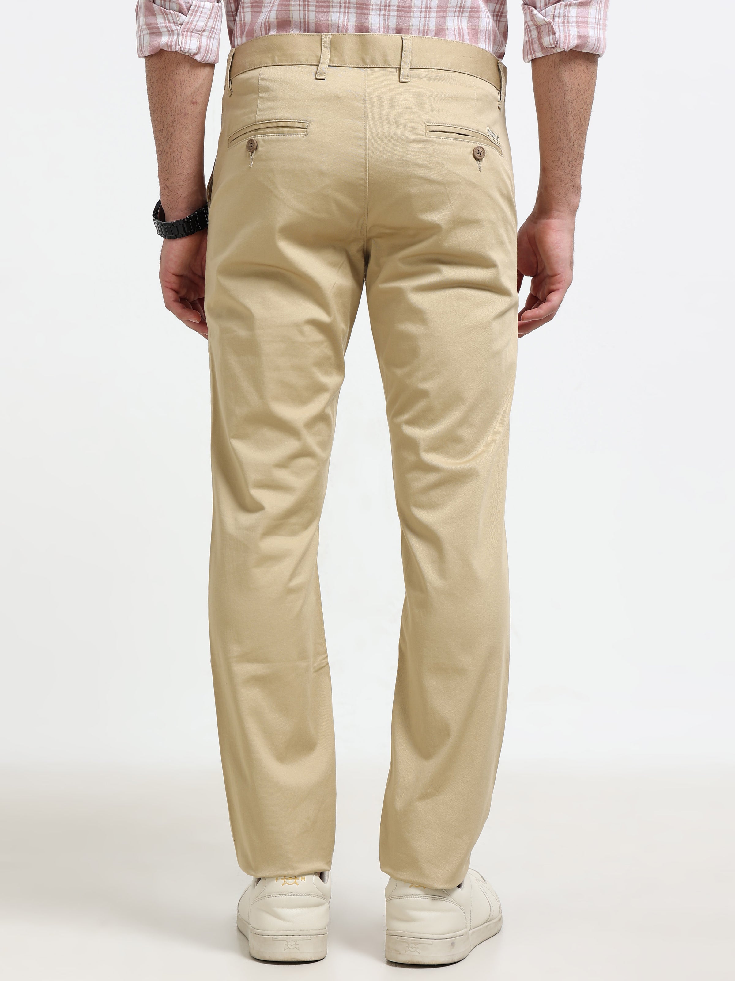 Men Khaki Solid Narrow Fit Casual Trousers