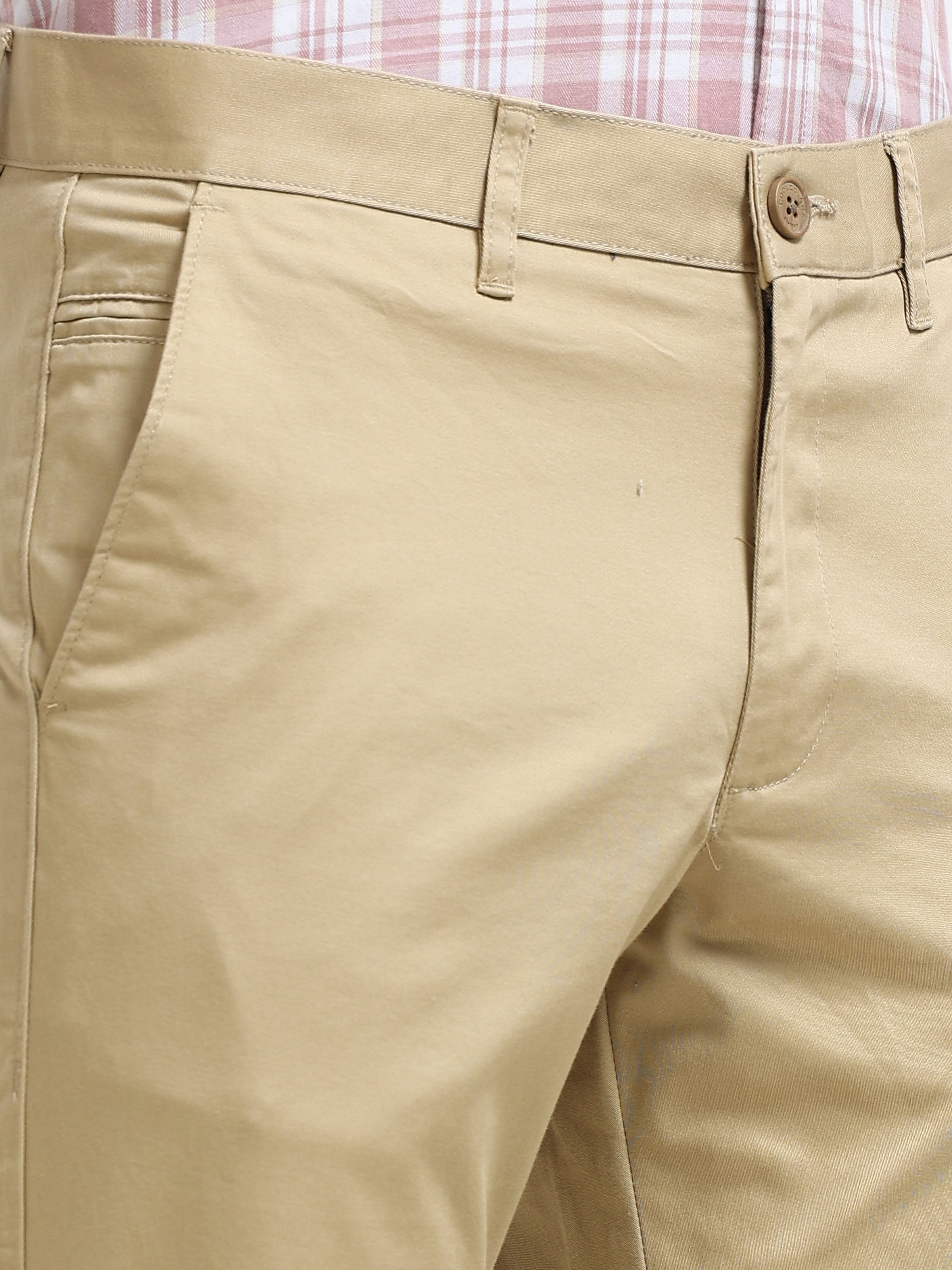 Men Khaki Solid Narrow Fit Casual Trousers