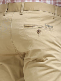 Men Khaki Solid Narrow Fit Casual Trousers