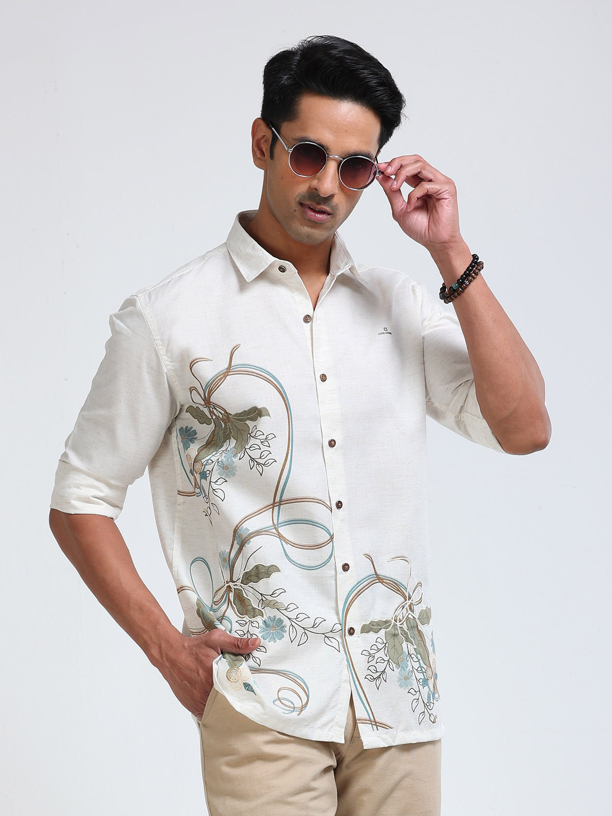 Cool Colors Men's Light Grey Floral Printed Casual Shirt