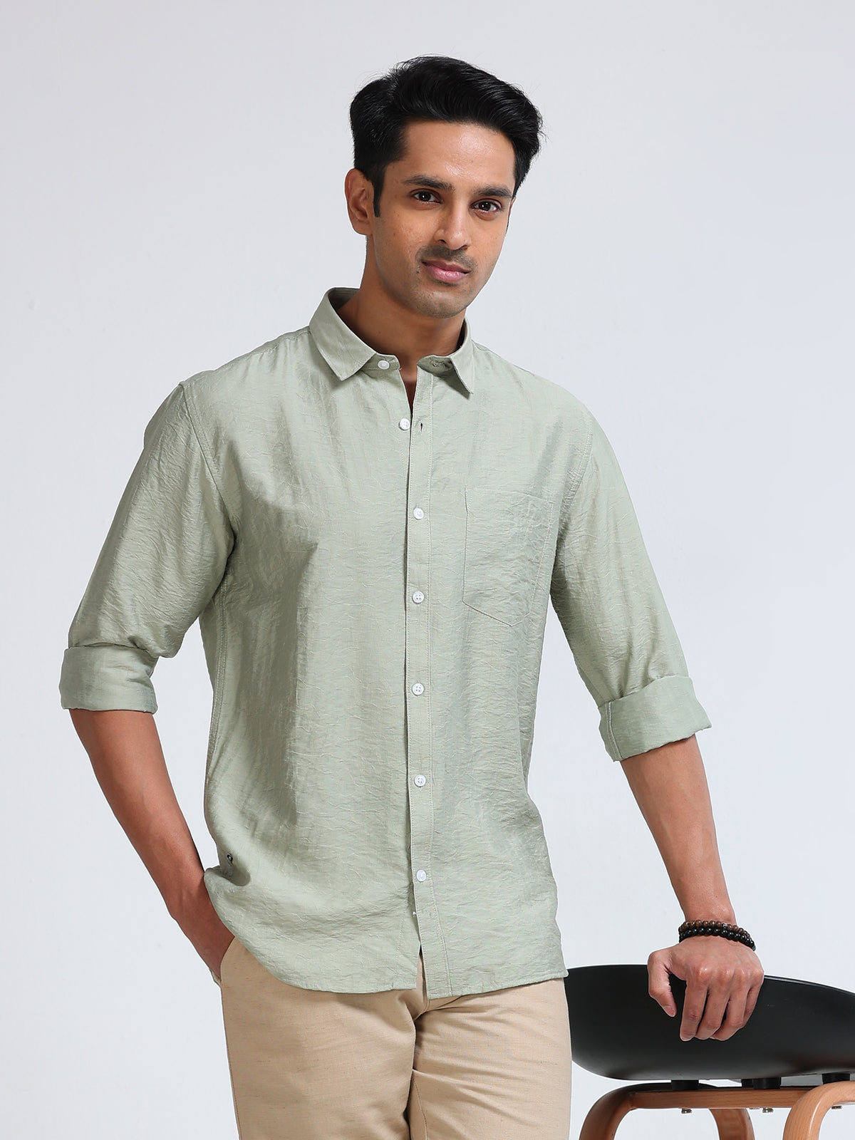 Cool Colors Men's Green Textured Slim Fit Casual Shirt