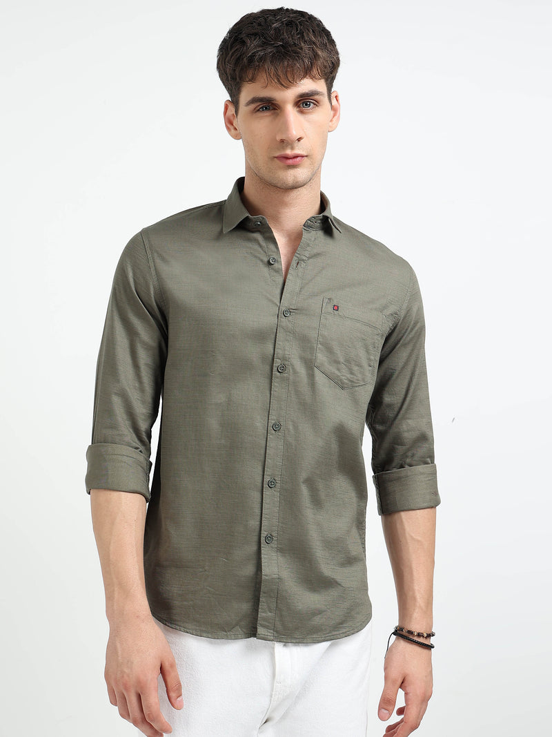 Green Solid Slim Fit Casual Shirts
