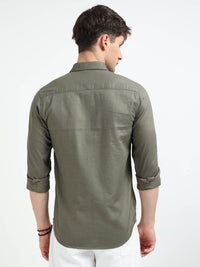 Green Solid Slim Fit Casual Shirts