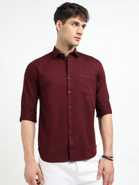 Maroon Solid Slim Fit Casual Shirts