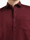 Maroon Solid Slim Fit Casual Shirts