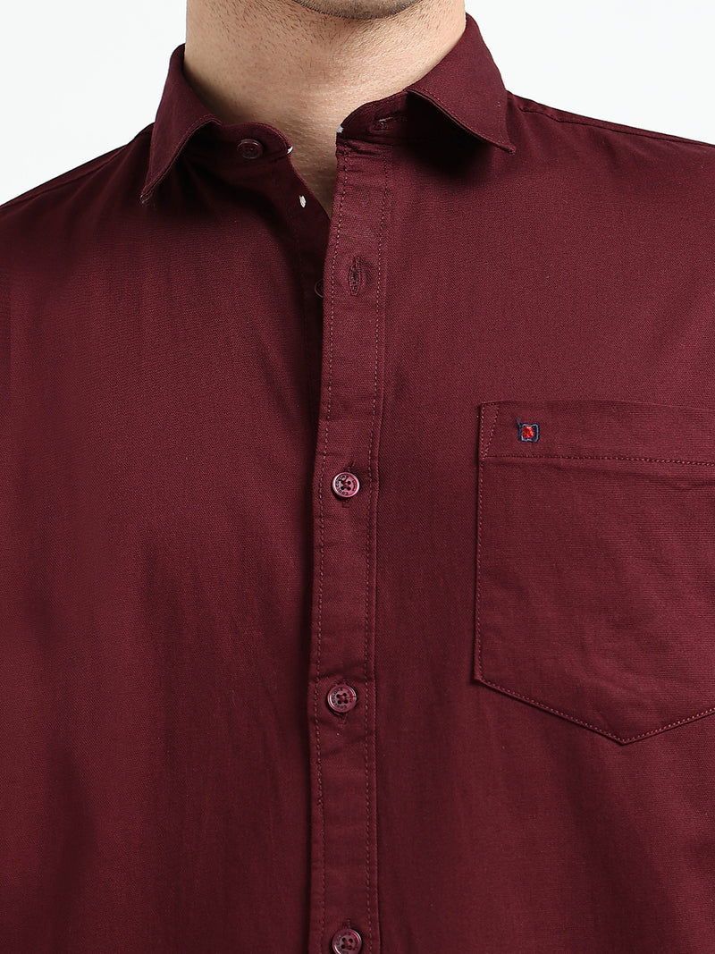 Maroon Solid Slim Fit Casual Shirts