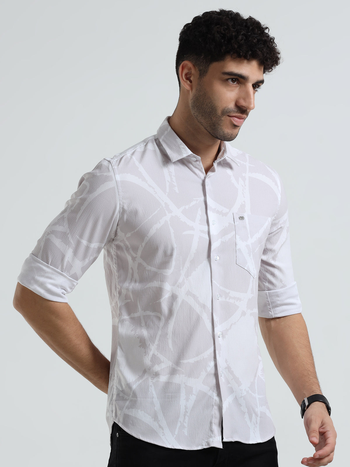 Shop Men's Cream Printed Casual Slim Fit Shirt Online.