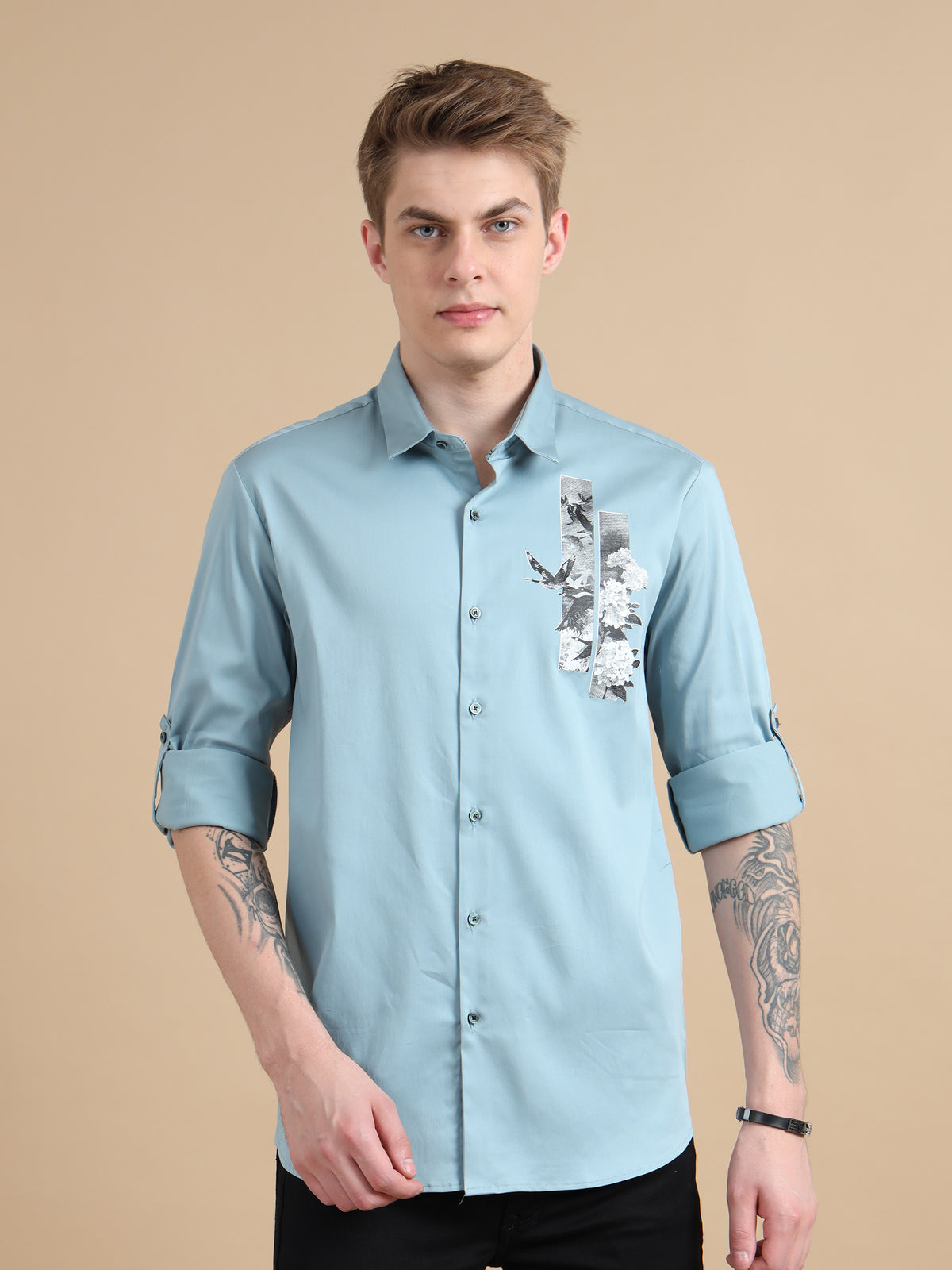 Men Sky Blue Slim Fit Solid Chest Print Full Sleeve Casual Shirt