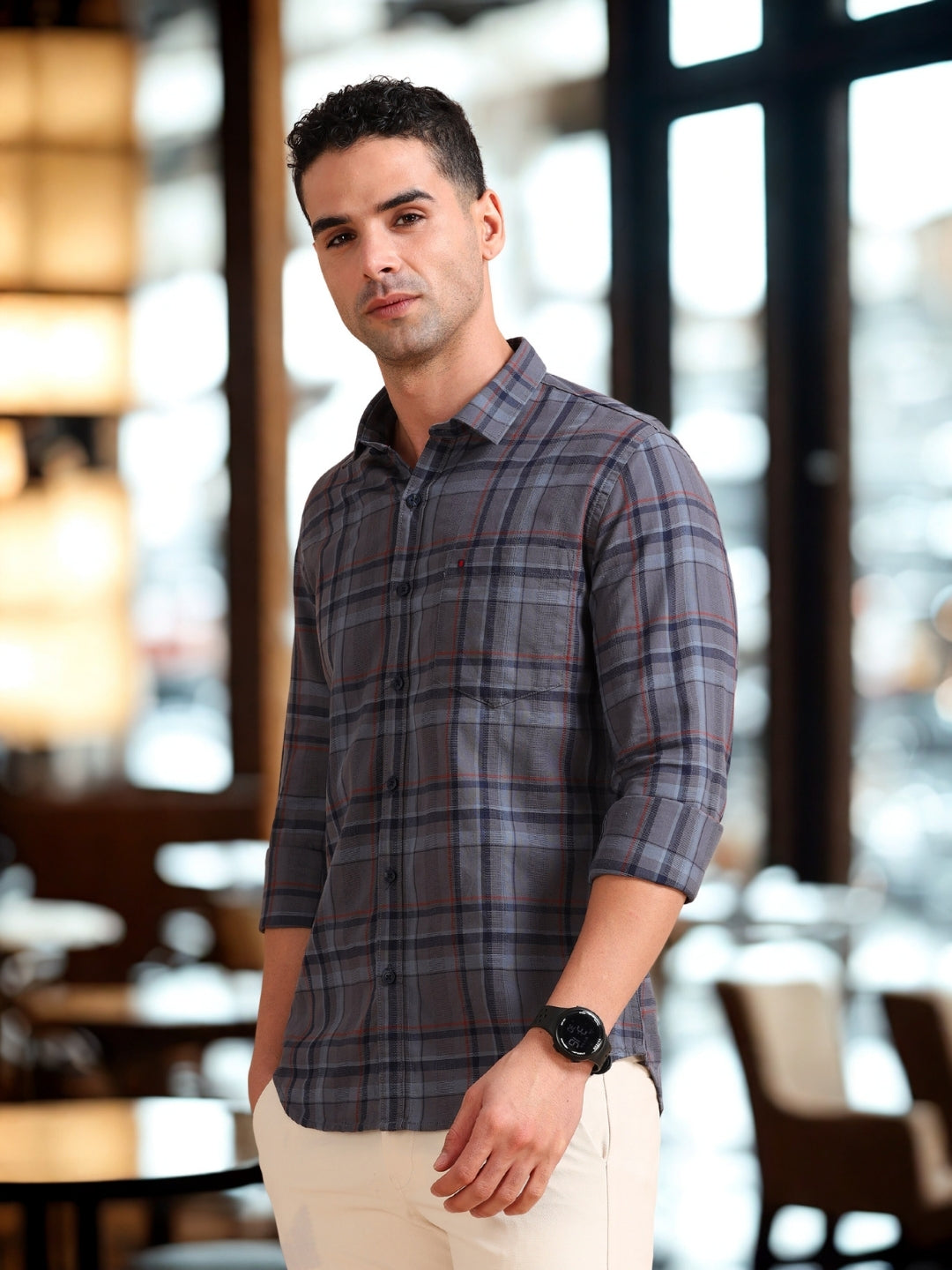 Men Dark Grey Slim Fit Checks Full Sleeve Casual Shirt