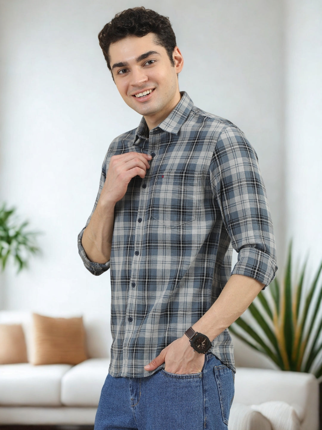 Men Grey Slim Fit Checks Full Sleeve Casual Shirt