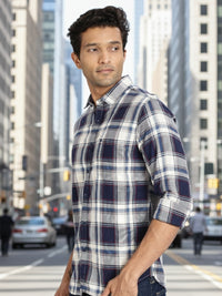 Men White Textured Check Full Sleeve Slim Fit Casual Shirts