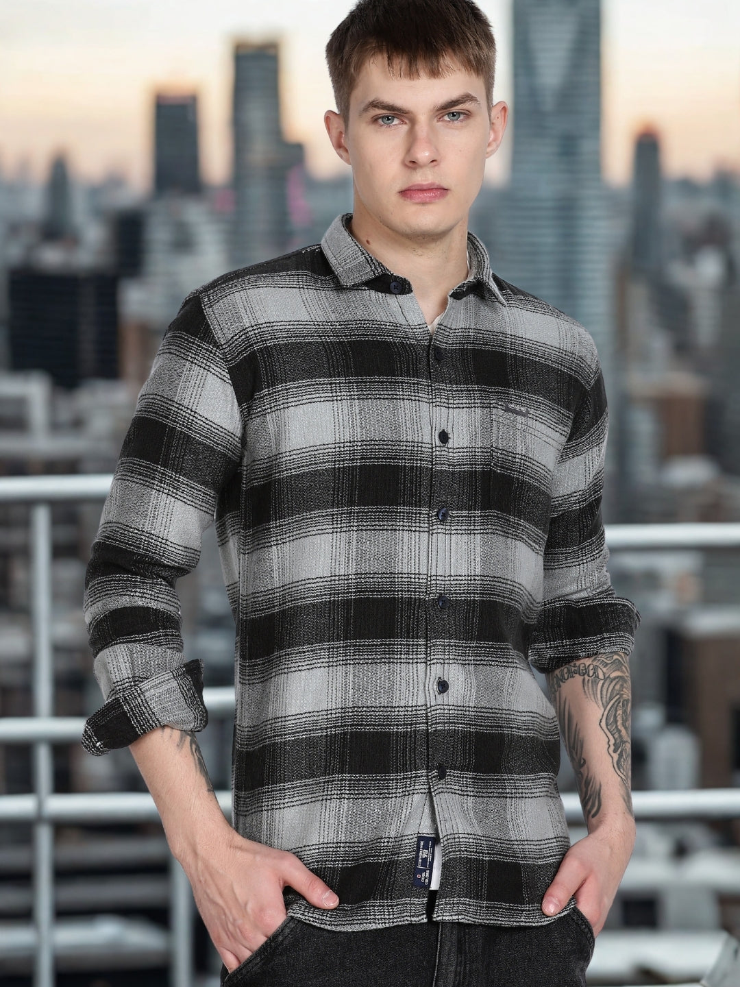 Black Plaid Checked Slim Fit Full Sleeve Shirt