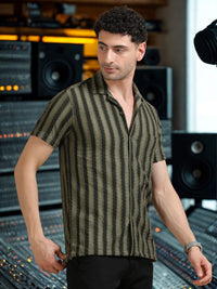 Men Green Half Sleeve Cotton Knitted Casual Shirt