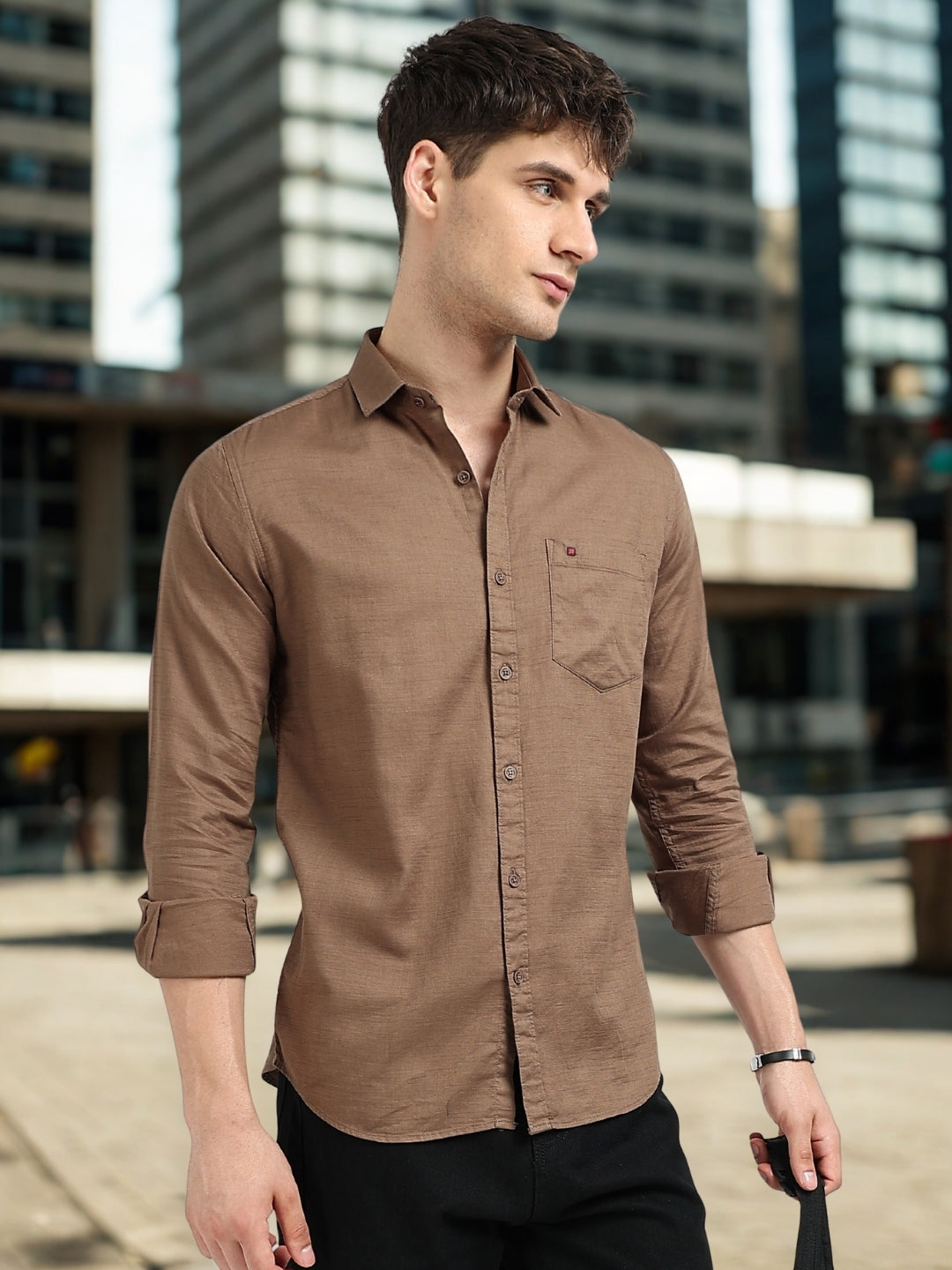 Brown Solid Slim Fit Casual Shirts