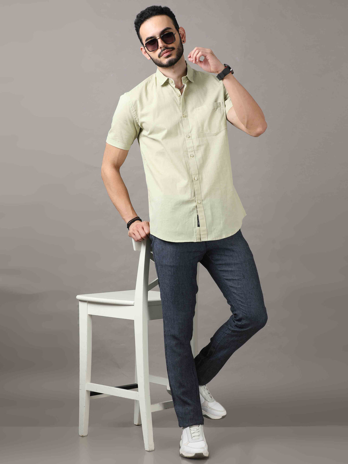 Men's Navy Narrow Fit Linen Solid Casual Trousers