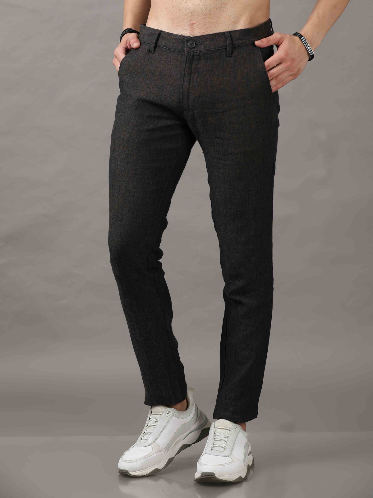 Shop Men's Brown Narrow Fit Linen Casual Trousers Online.