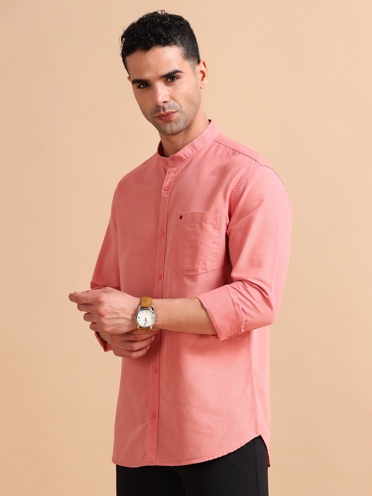 Men Peach Slim Fit Solid Full Sleeve Casual Shirt