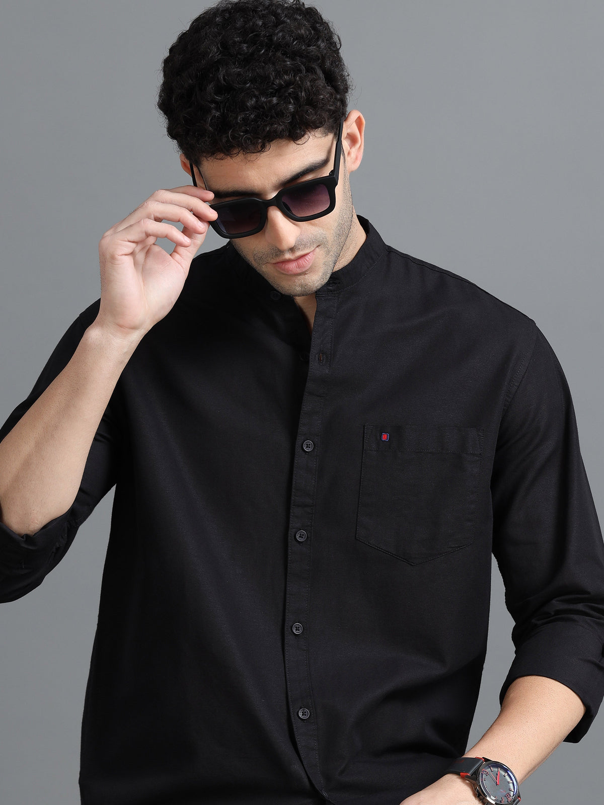 Men Black Slim Fit Solid Full Sleeve Casual Shirt