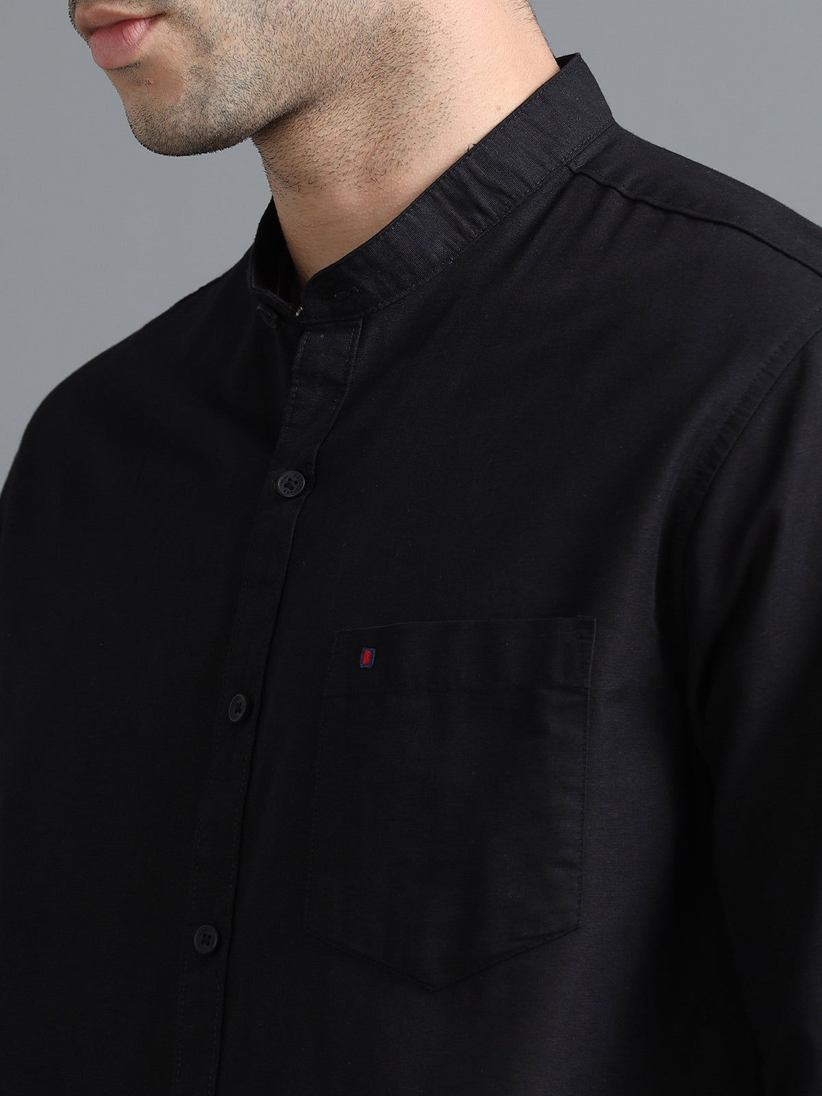 Men Black Slim Fit Solid Full Sleeve Casual Shirt