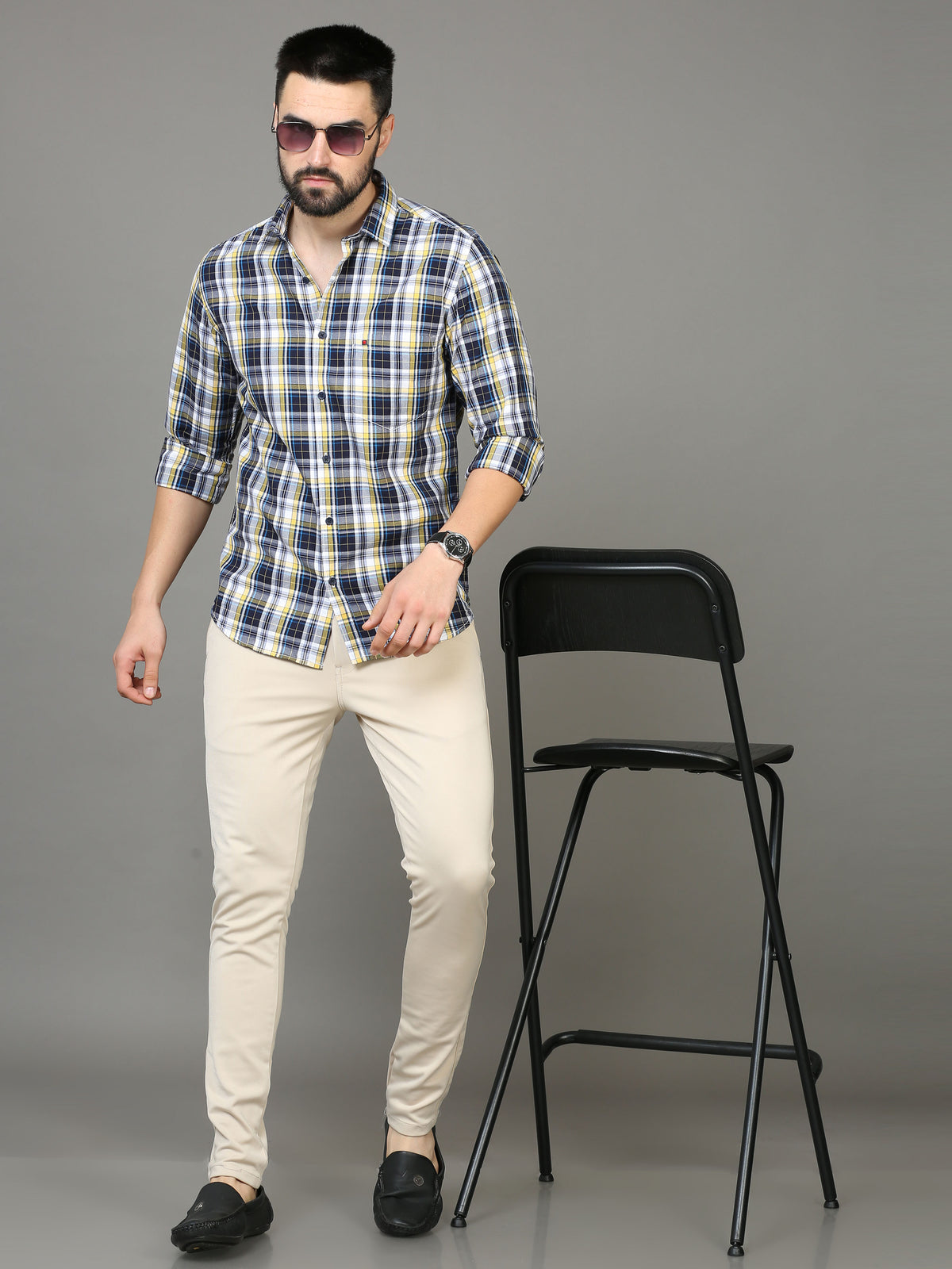 Shop Men's Blue Slim Fit Full Sleeves Casual Checkered Shirt Online.