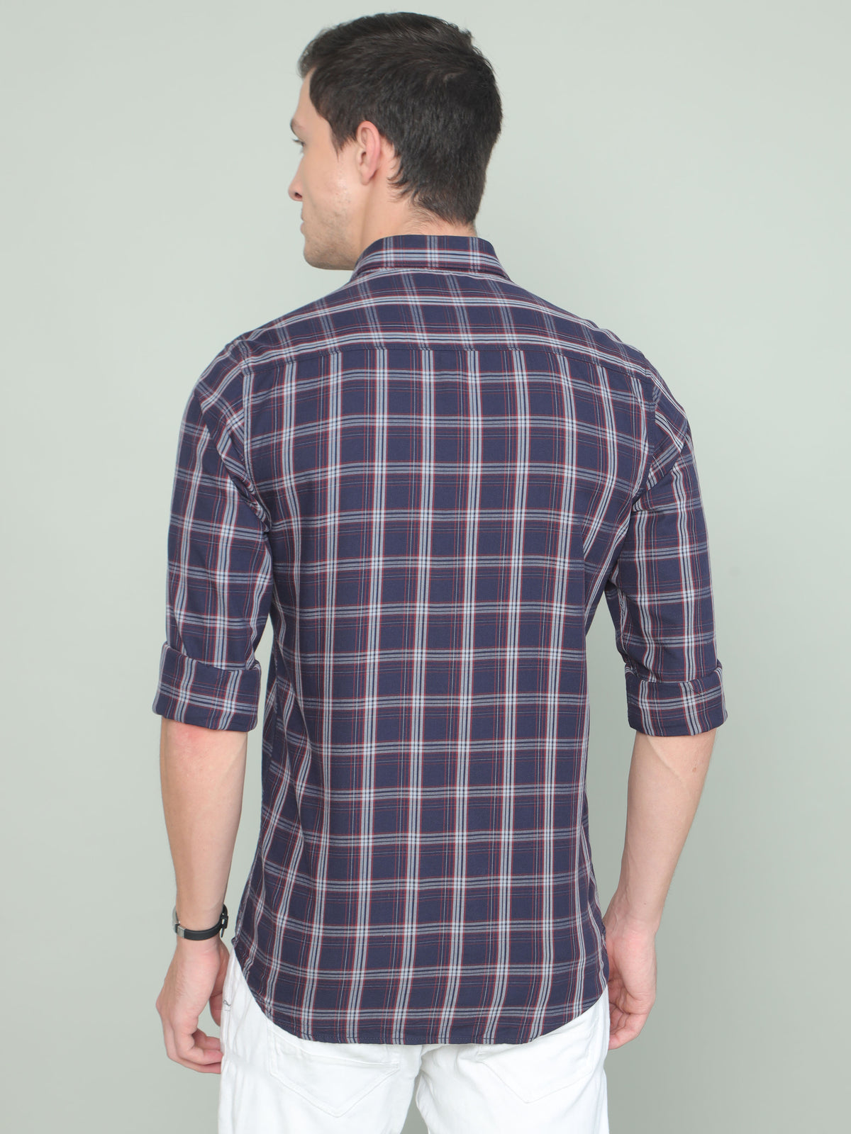 Shop Men's Blue Slim Fit Checks Full Sleeves Casual Shirts Online.