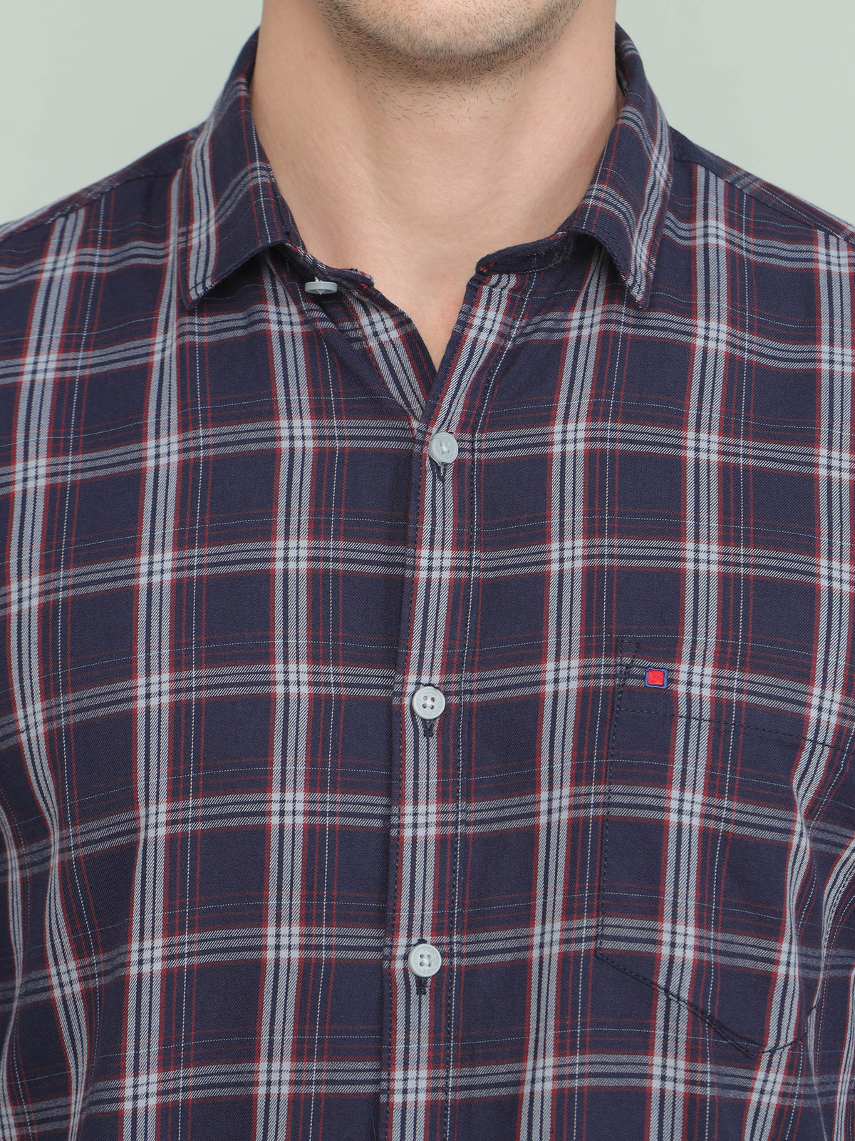 Shop Men's Blue Slim Fit Checks Full Sleeves Casual Shirts Online.