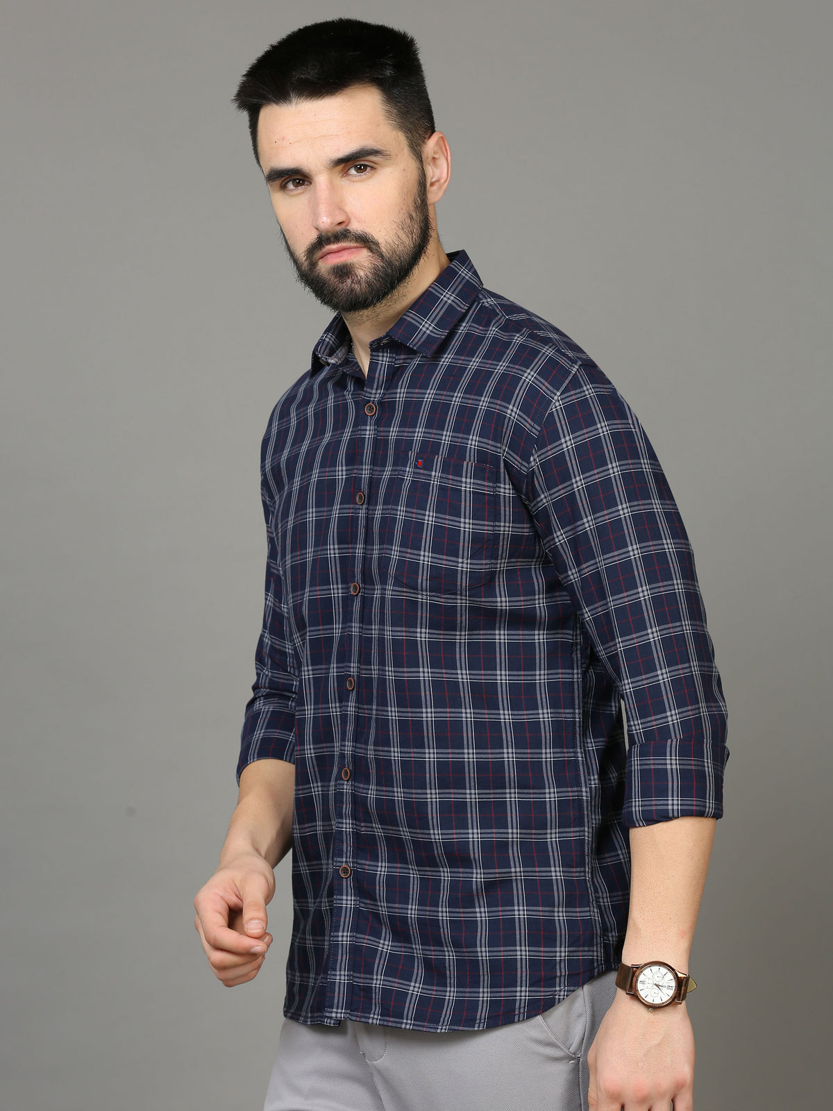 Shop Men's Blue Slim Fit Checks Full Sleeves Casual Shirts Online.