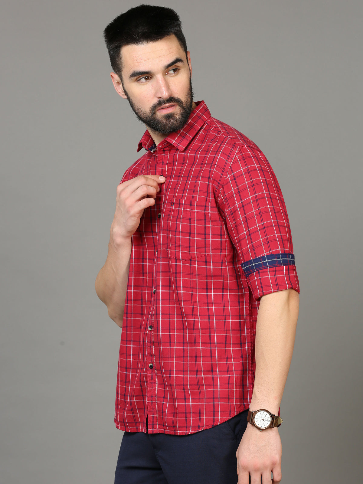 Shop Men's Blue Slim Fit Checks Full Sleeves Casual Shirts Online.